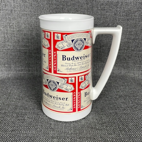 Vintage Budweiser Thermo-Serv Tall Plastic Mug Classic Repeat Logo - Picture 1 of 17